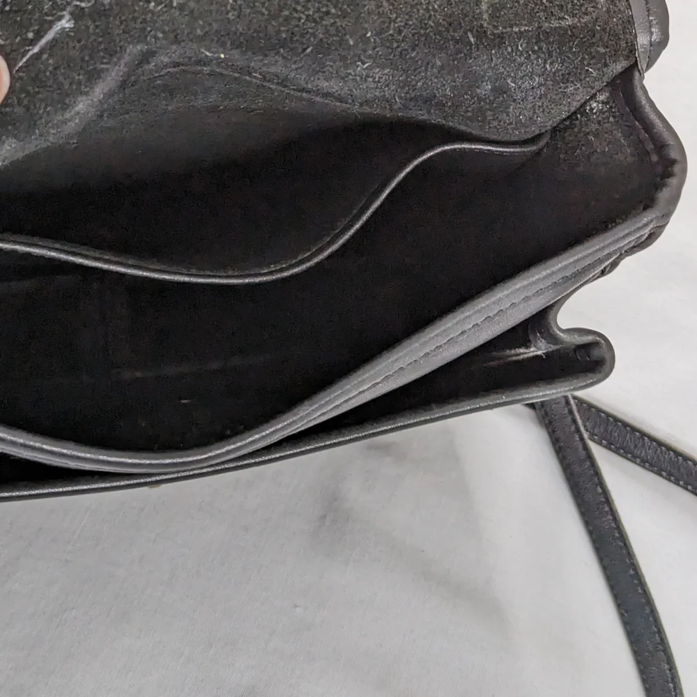 VTG Coach Station Bag Black Leather Crossbody Purse - Picture 10 of 14